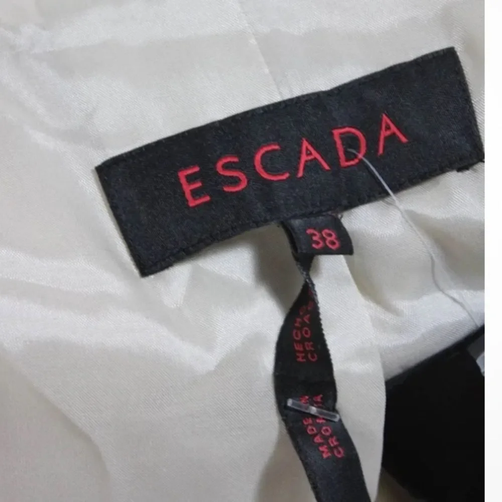 Escada Tan‎ Belted Cropped Trench utility coat jacket size 38 8